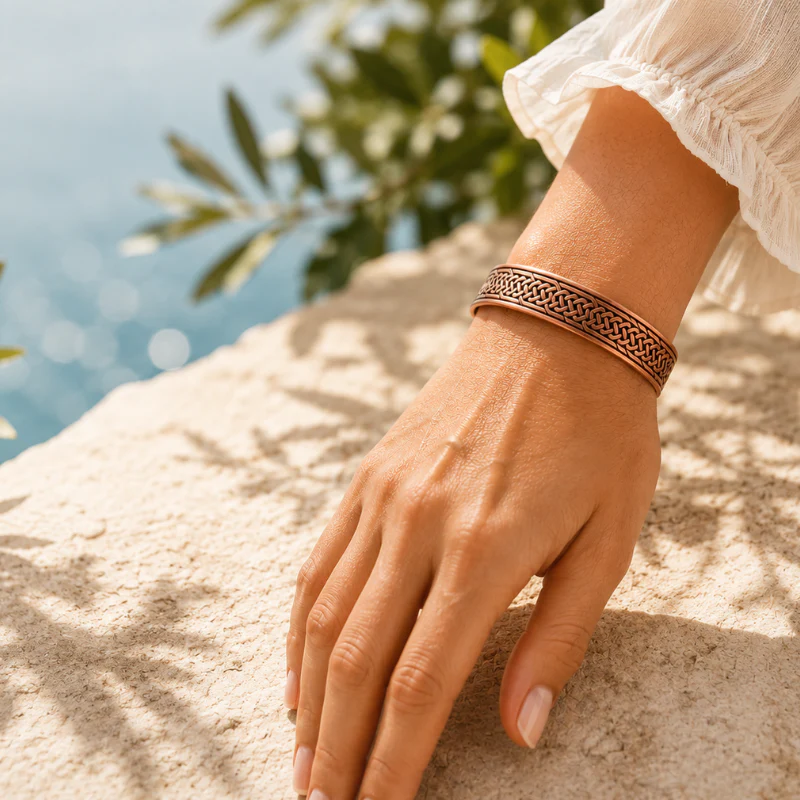 Armreif aus reinem Kupfer
